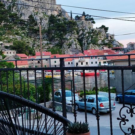 Apartment Navika Omis Luaran gambar